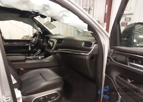 2024 Jeep Wagoneer L Series I 4X4 из США, поврежденный, VIN 1C4SJSAP4RS105719